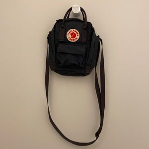 Fjallraven Kanken Slingbag (Mini)